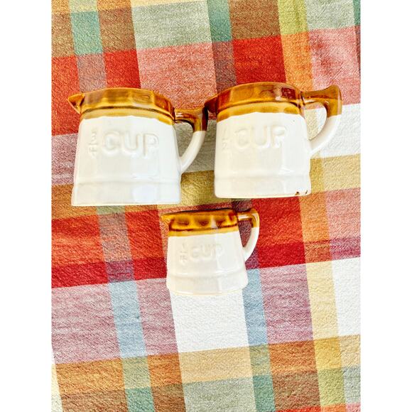 Stoneware Two Toned Brown Measuring Cup Set - Picture 4 of 4